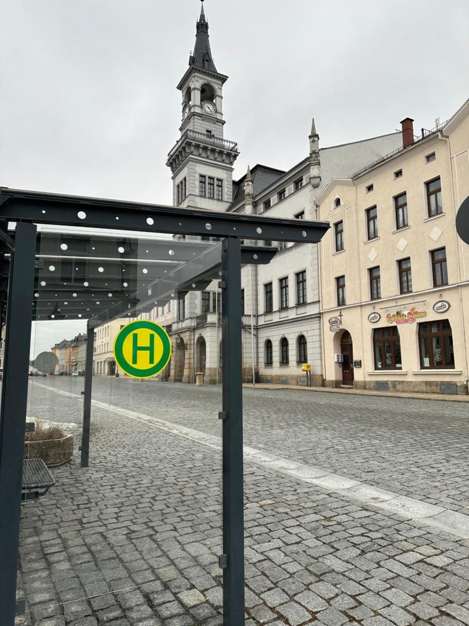 Kleinzimmer Am Markt Oelsnitz  Ngoại thất bức ảnh